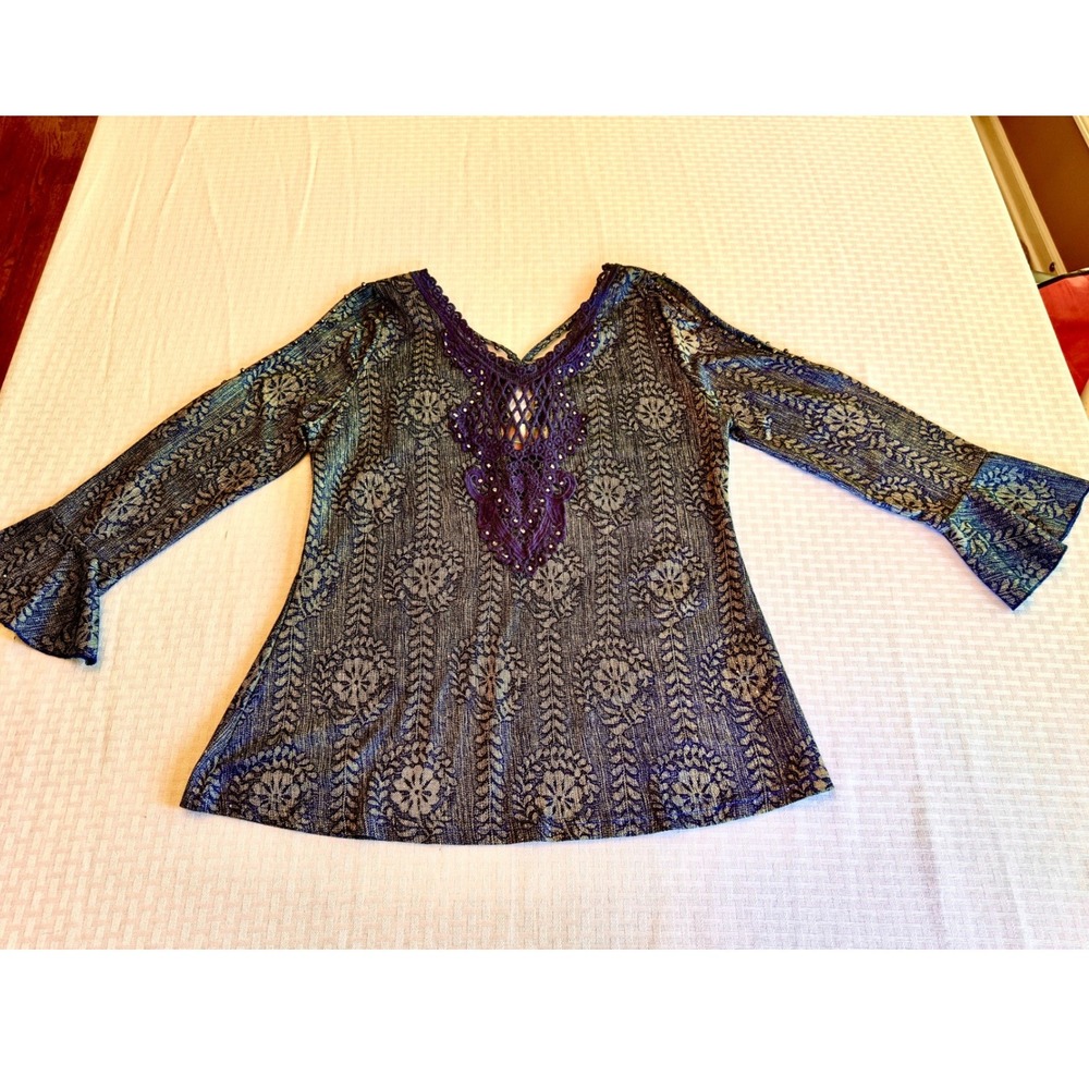 Pretty Angel Boho Crochet Lace Tunic Bell Sleeve Purple Floral Blouse Medium